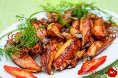 Instructions on how to make fried squid with fish sauce